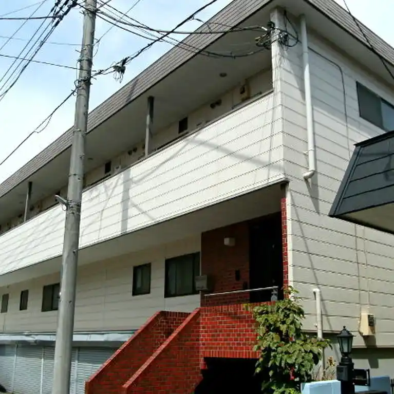 ラフィーネ中町