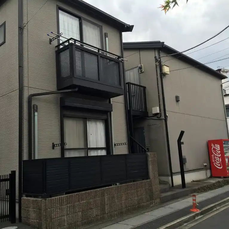アドラシオン市川 外観