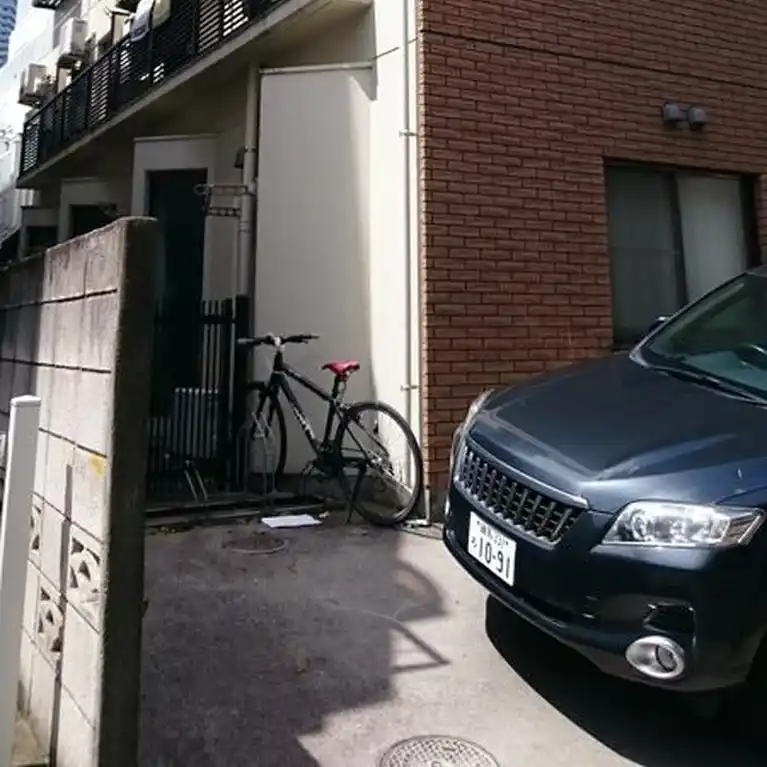 ラウンドヒルズ 外観