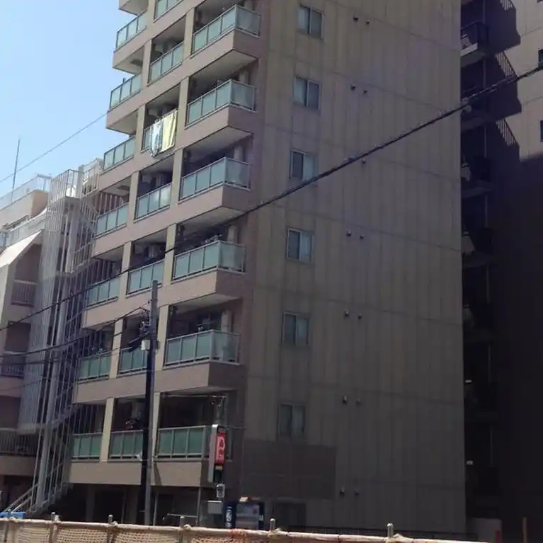 レストマンション
