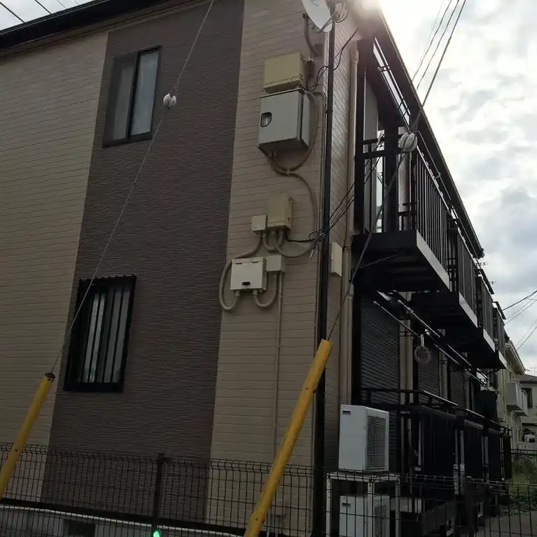 Jコラム 外観
